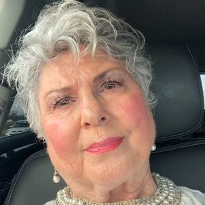 Meet your Posher, Rita